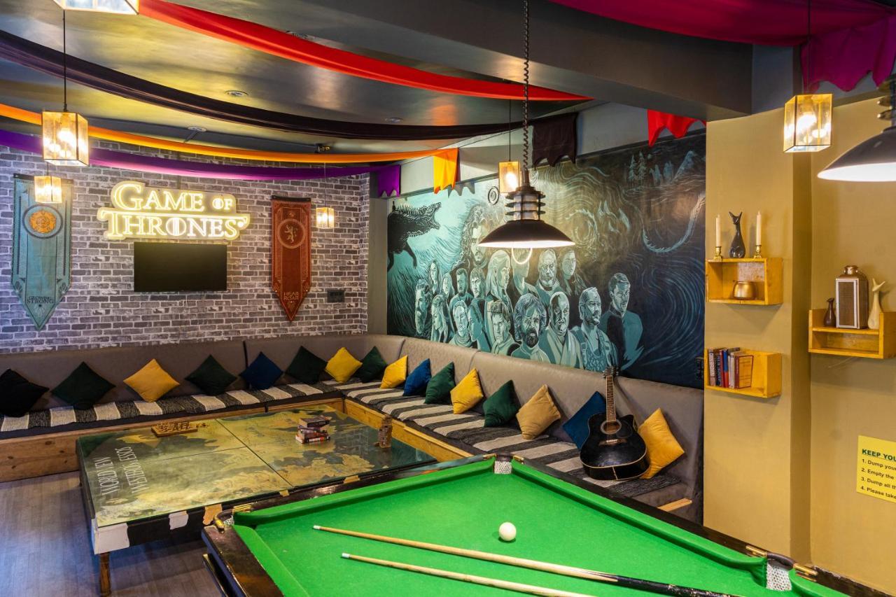Whoopers Hostel Касоль Экстерьер фото